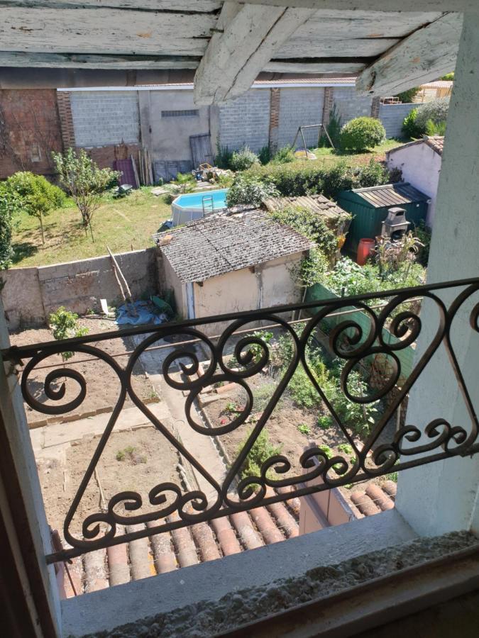 Petit Coin En Lomagne Pour La Nuit Appartement Beaumont-de-Lomagne Buitenkant foto